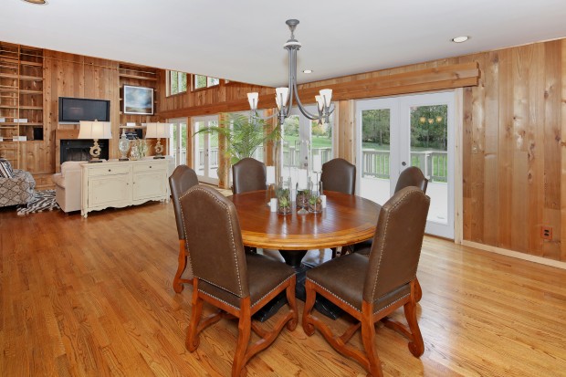 110212-dining room.jpg